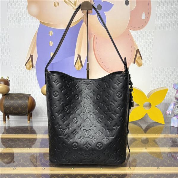 2026120182255942 130